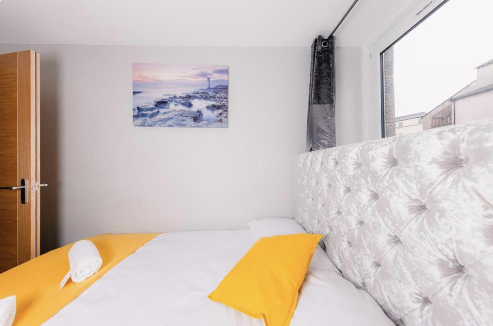 Superb Luxury Apartment By Canal - Central Edinburgh Exteriér fotografie